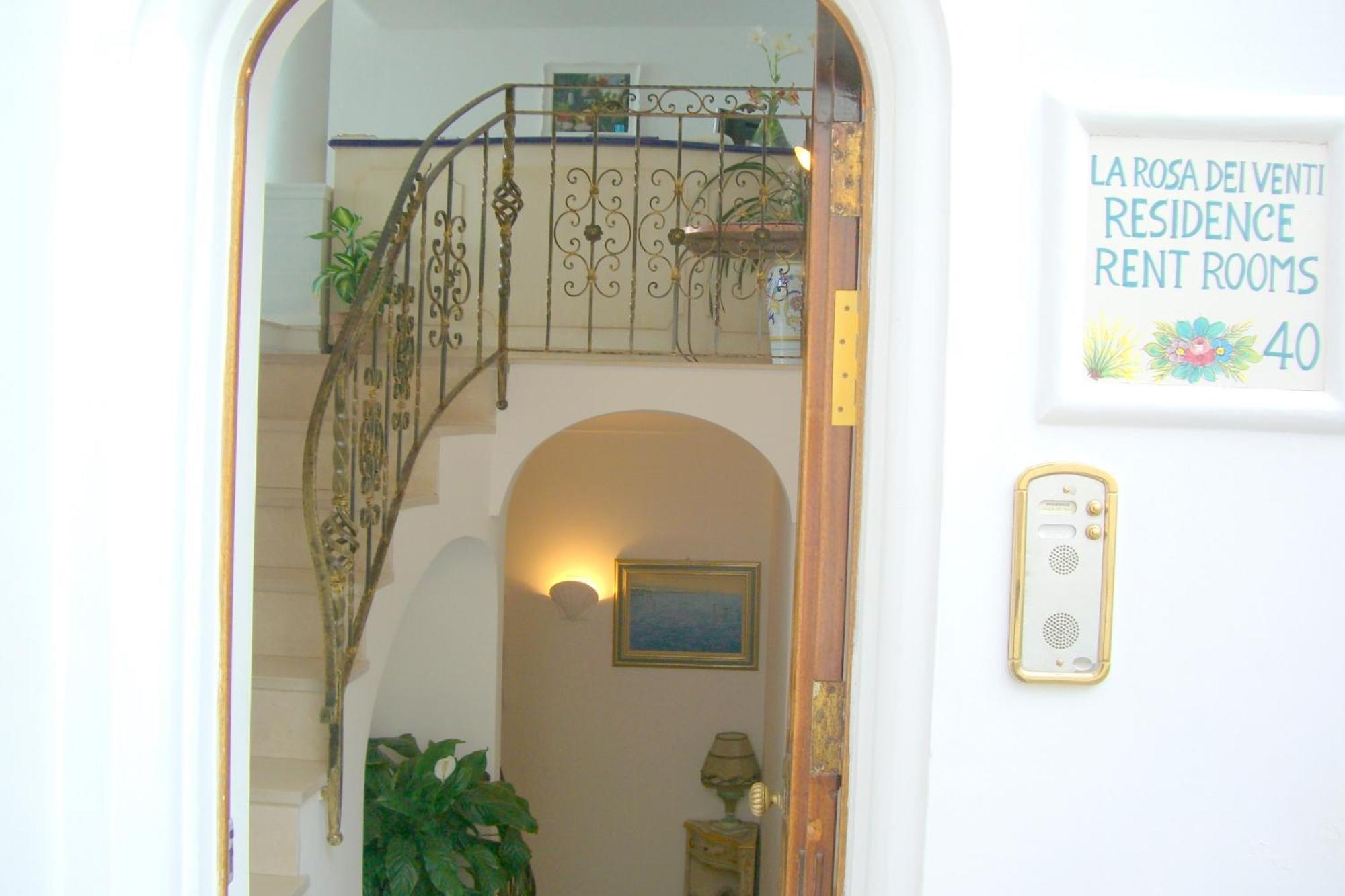 La Rosa Dei Venti Aparthotel Positano Bagian luar foto