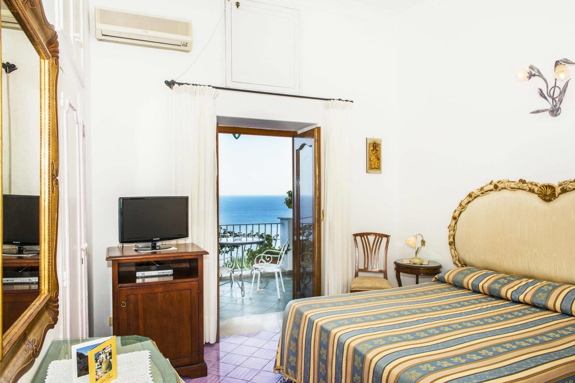 La Rosa Dei Venti Aparthotel Positano Bagian luar foto
